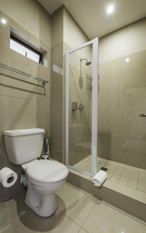 Springbok Inn Ngoại thất bức ảnh